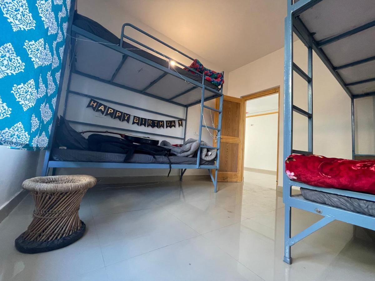 Bir Nest Hostel Exterior photo